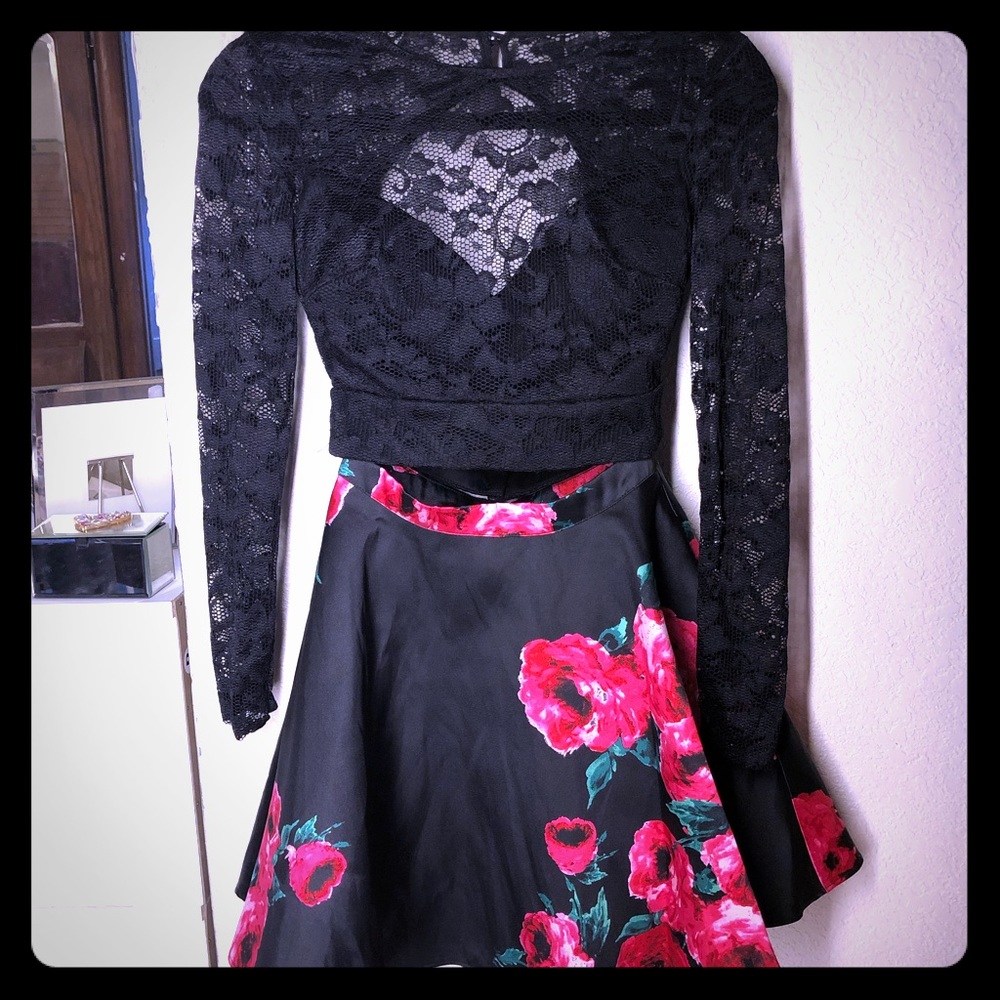 Rose Design Skirt with Black Lace Crop Top 2 Piece